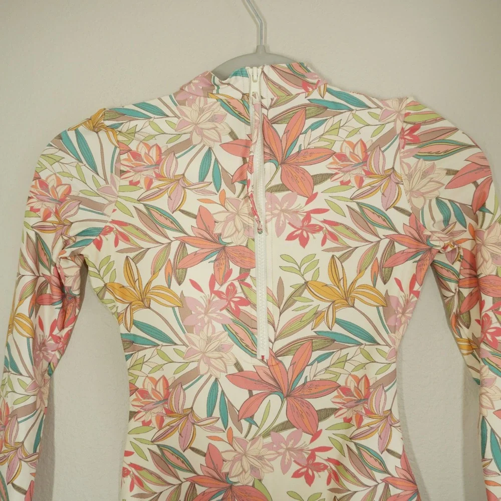 O'Neill Kids Size S/M Tropical Floral Long Sleeve One Piece Rash Guard Swimsuit